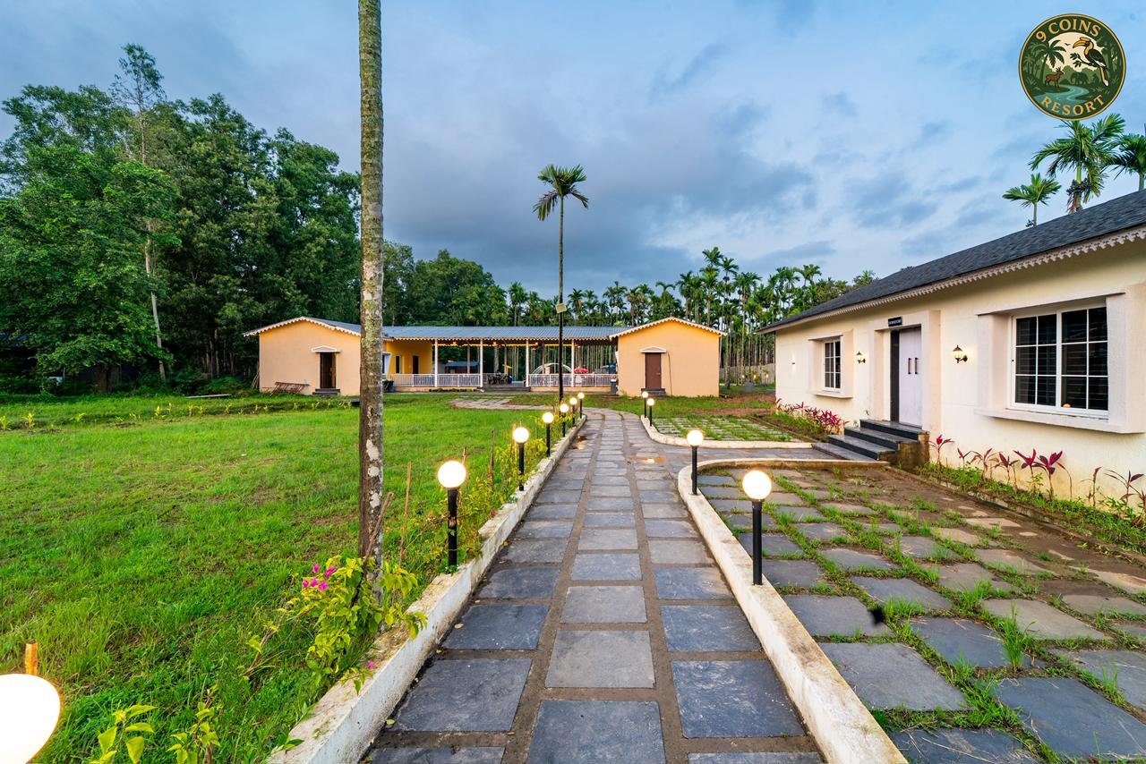 Walkway and cottages at 9 Coins Resort